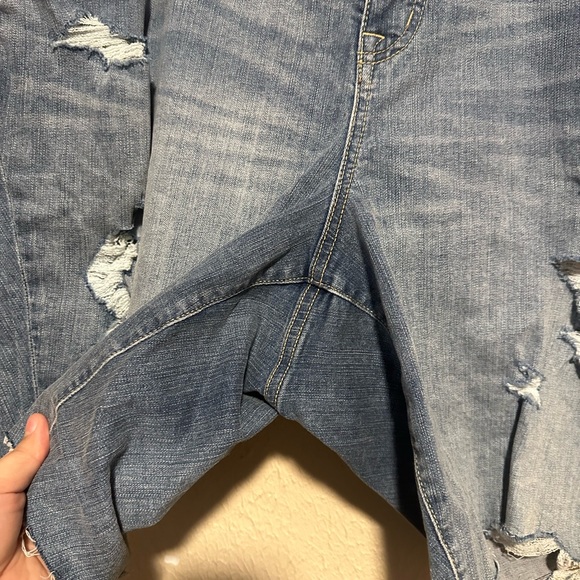 Torrid Shorts Distressed Raw Hem Size 24 - Picture 3 of 5